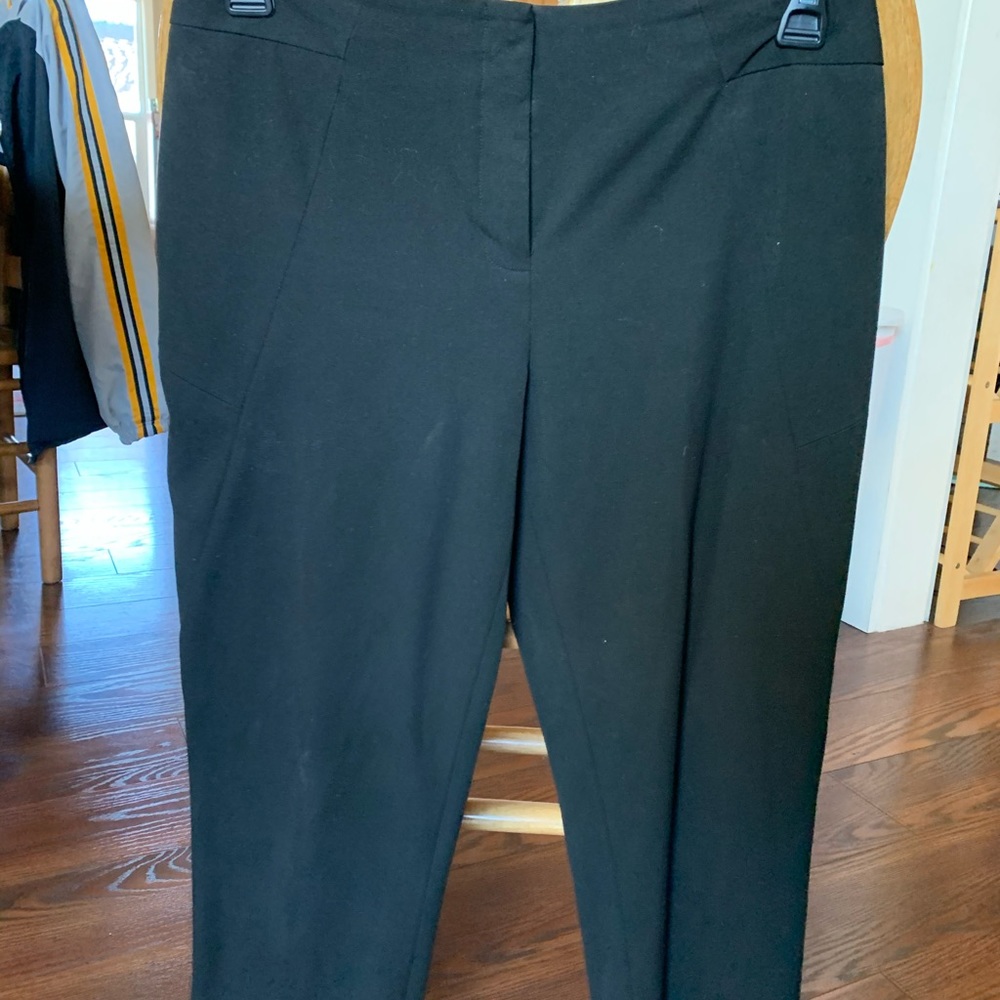 Nine West, Size 6, Black Capris